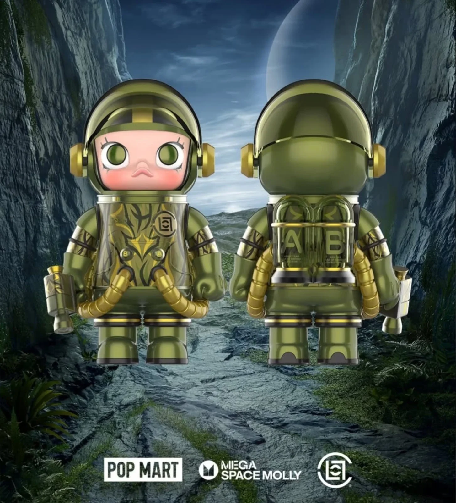 POP MART MEGA Space Molly 100% Clot-Olive Alienegra,2.99inches Height, Toys for Modern Home Decor, Collectible Toy Set for Desk Accessories, 1PC